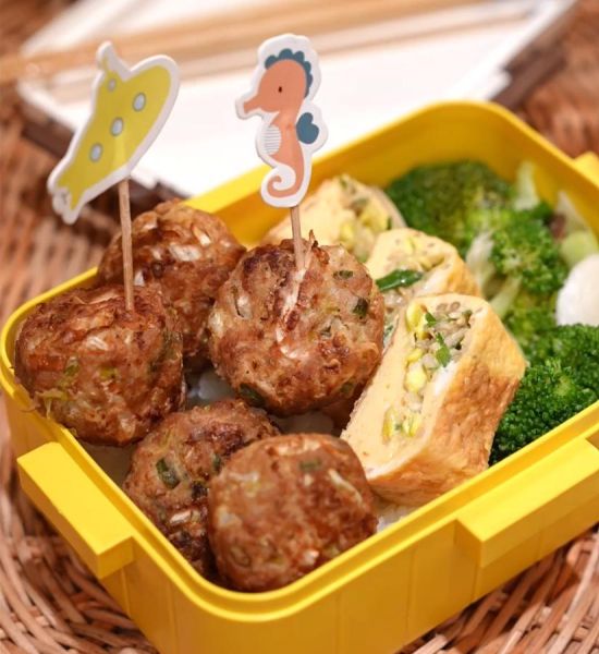 【高麗菜豬肉丸】