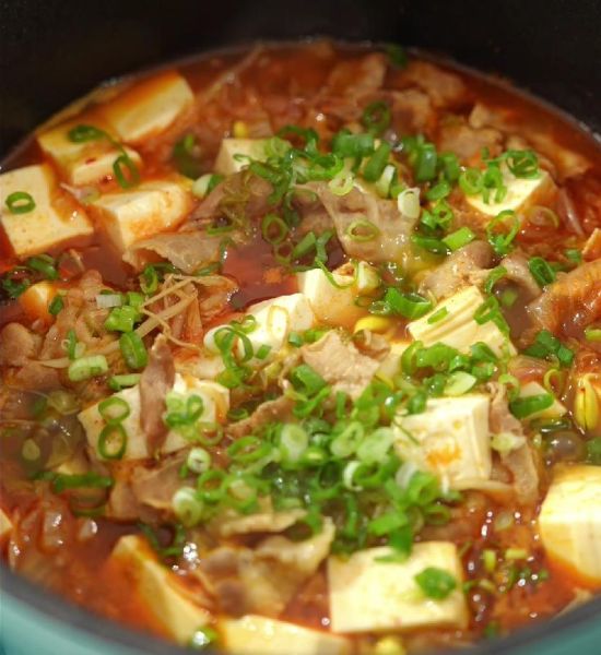 【泡菜豬肉鍋】