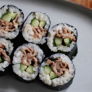 日式燒烤梅花肉壽司卷-A4